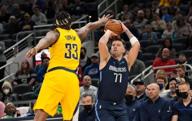 不进反退！23岁东契奇神奇不再 终难比詹皇杜兰特？